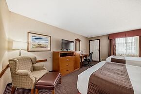 Stony Plain Inn and Suites
