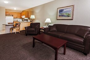 Stony Plain Inn and Suites