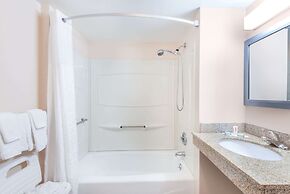 Days Inn by Wyndham Middletown/Newport Area