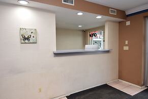 University Manor Inn