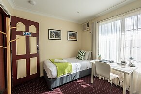 The Henry Parkes Motel Tenterfield