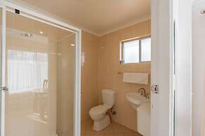 The Henry Parkes Motel Tenterfield