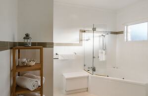 The Henry Parkes Motel Tenterfield