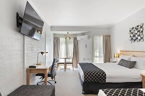 Comfort Inn Coach & Bushmans