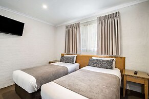 Comfort Inn Coach & Bushmans