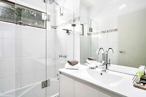 Comfort Inn Coach & Bushmans