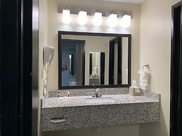 Super 8 by Wyndham Metropolis