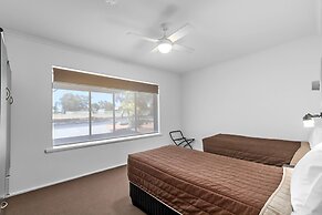 Comfort Inn & Suites Riverland