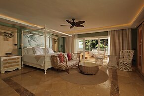 Cayo Levantado Resort - All Inclusive