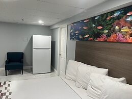 Red Roof PLUS+ & Suites Virginia Beach – Seaside