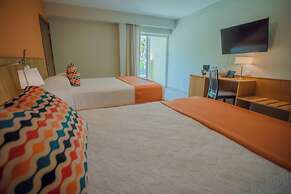 Coral Costa Caribe Beach Resort - All Inclusive