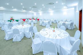 Coral Costa Caribe Beach Resort - All Inclusive