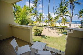 Coral Costa Caribe Beach Resort - All Inclusive