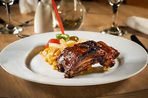 Coral Costa Caribe Beach Resort - All Inclusive