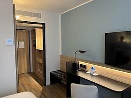 Hotel Campanile Reims Centre - Cathedrale