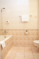 Kolonna Hotel Brigita