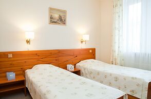 Kolonna Hotel Brigita