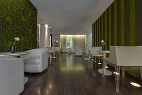 Hôtel Le Quartier Bercy Square