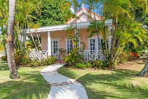 Coco Reef Resort and Spa