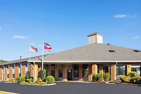 Baymont by Wyndham LaGrange