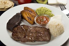 Porta Hotel del Lago