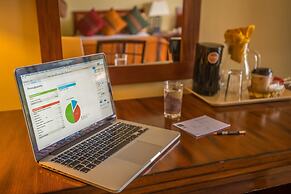 Porta Hotel del Lago