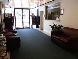 Chasely Apartment Hotel