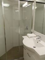 Chasely Apartment Hotel