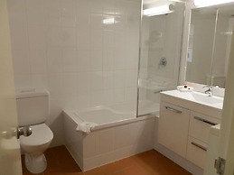 Chasely Apartment Hotel