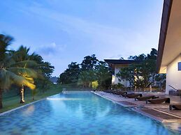 Novotel Manado Golf Resort & Convention Center