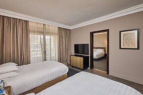 Portemilio Hotel And Resort