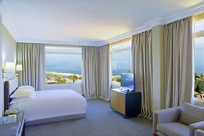 Portemilio Hotel And Resort