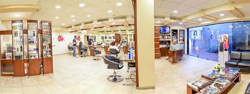 Portemilio Hotel And Resort