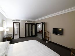 Portemilio Hotel And Resort