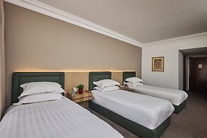 Portemilio Hotel And Resort