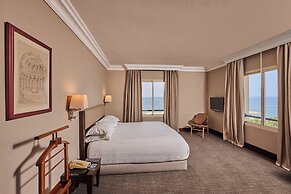 Portemilio Hotel And Resort