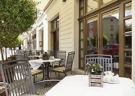 Best Western Premier Grand Hotel Russischer Hof