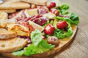 Milford Hall Salisbury