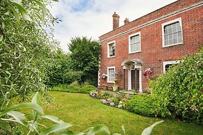 Milford Hall Salisbury