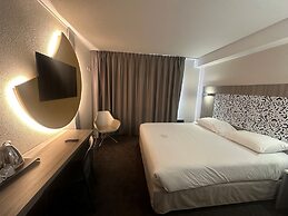 Ibis Styles Lyon Gorge de Loup Saphir