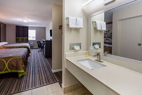 Super 8 by Wyndham Missouri Valley