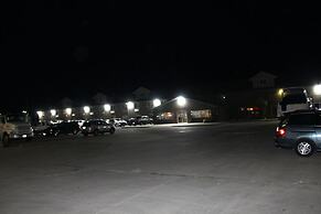 Super 8 by Wyndham Missouri Valley