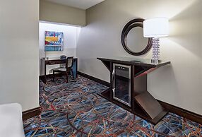 Mystic Lake Casino Hotel