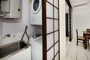 Golden Sands Beachfront Apartment Resort