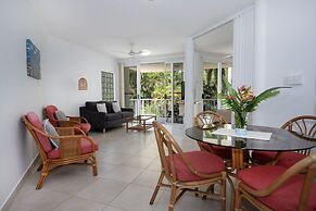 Golden Sands Beachfront Apartment Resort