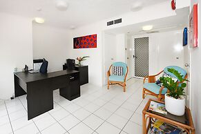 Golden Sands Beachfront Apartment Resort