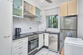 Golden Sands Beachfront Apartment Resort