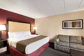 AmericInn by Wyndham Detroit Lakes