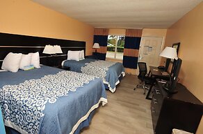 Days Inn by Wyndham Fort Myers Springs Resort