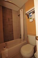 Days Inn by Wyndham Fort Myers Springs Resort